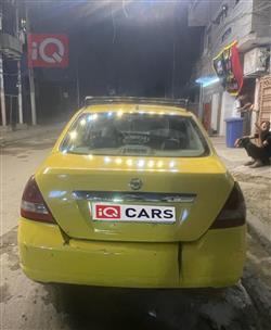 نيسان فيرسا